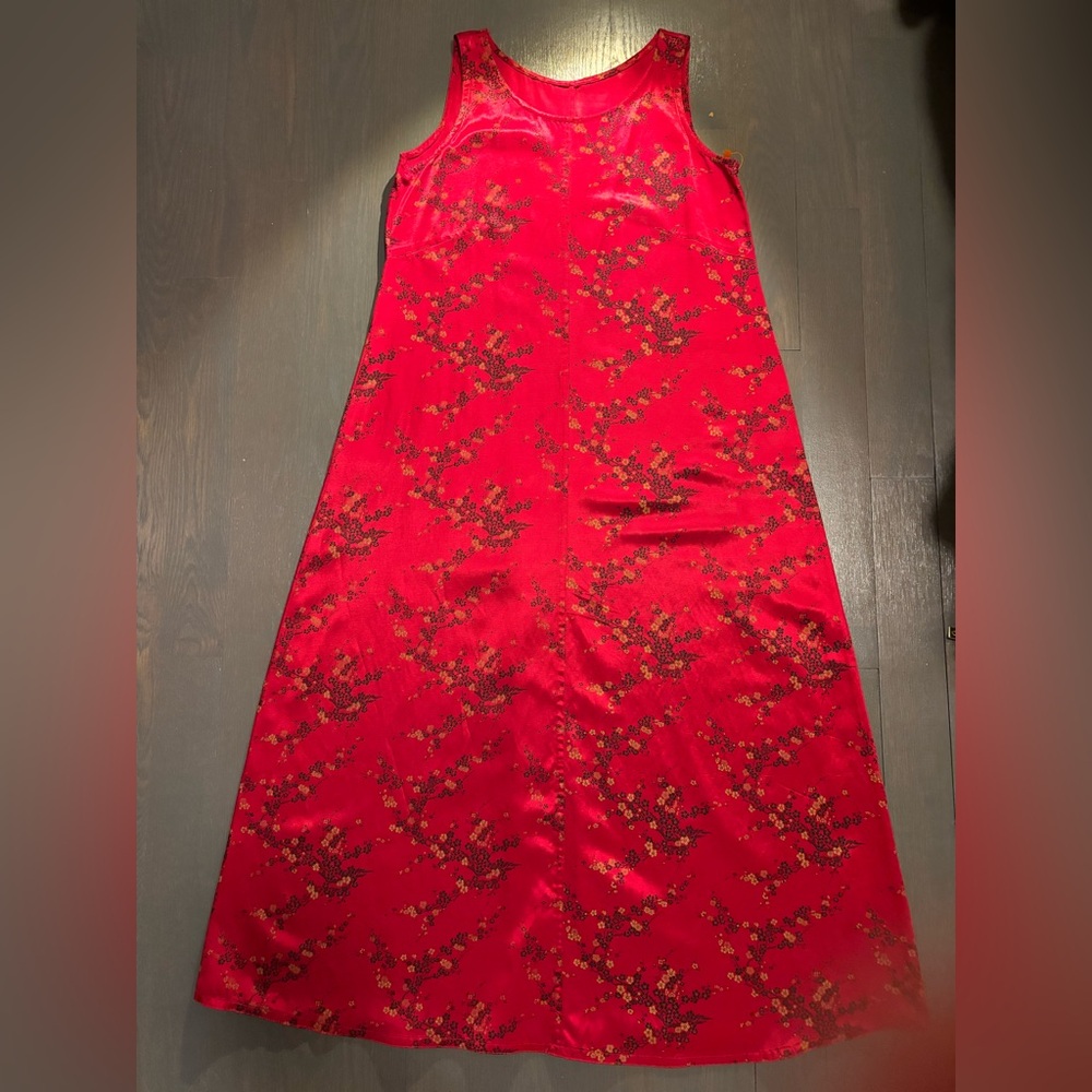 Elegant Red Sleeveless Dress